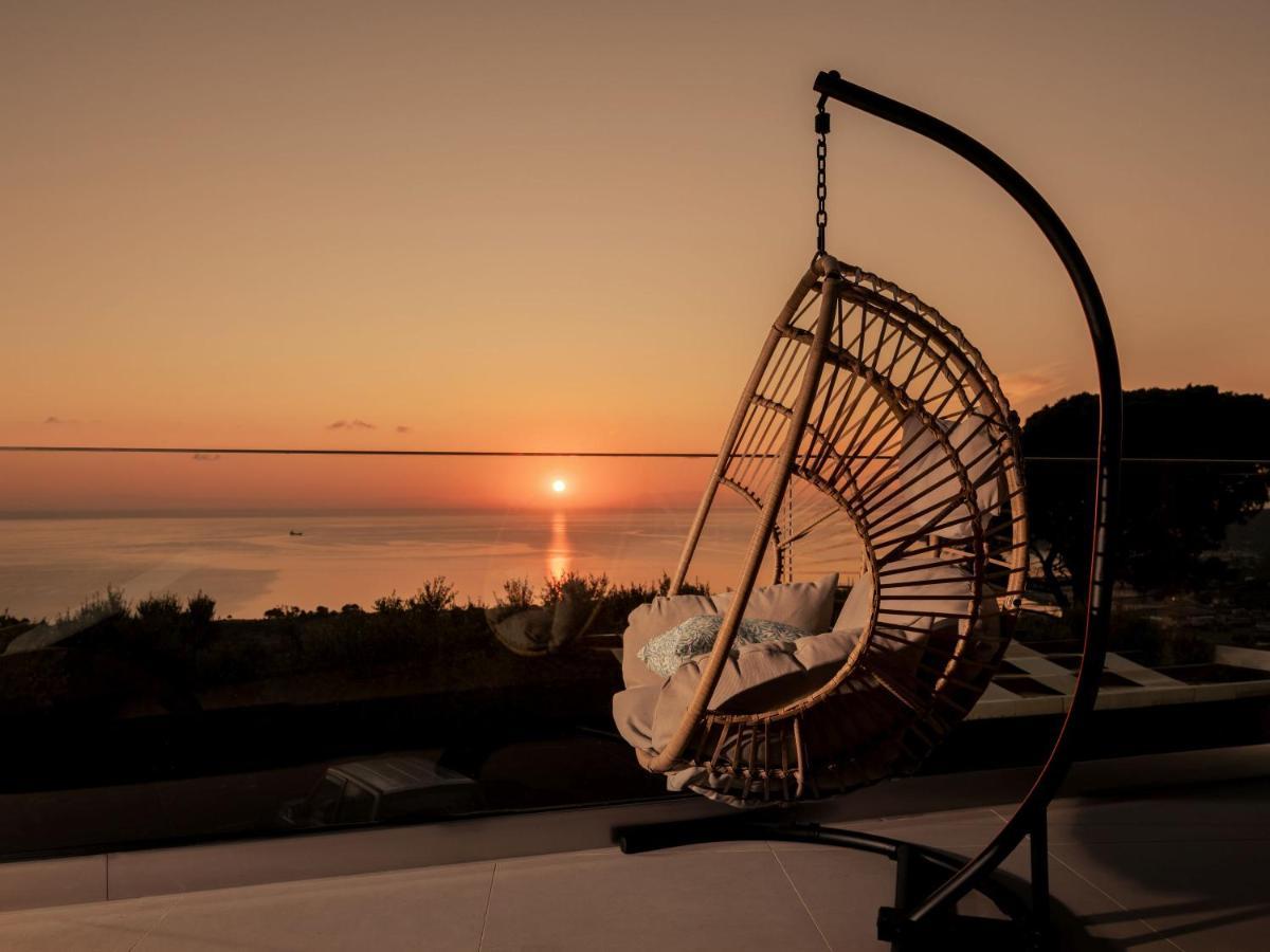 Artemis Villas - Spectacular Views & Ideal For Large Groups, By Zantewize Khartata Bagian luar foto