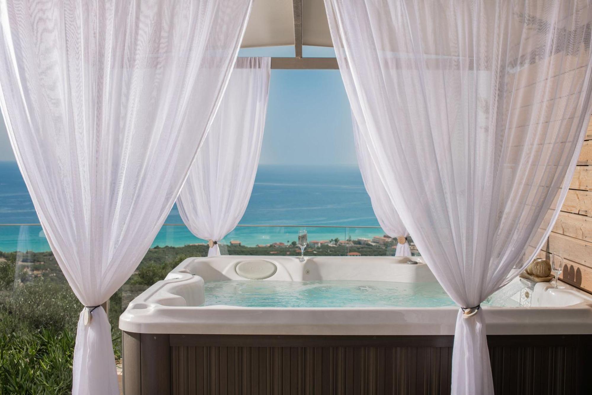 Artemis Villas - Spectacular Views & Ideal For Large Groups, By Zantewize Khartata Bagian luar foto