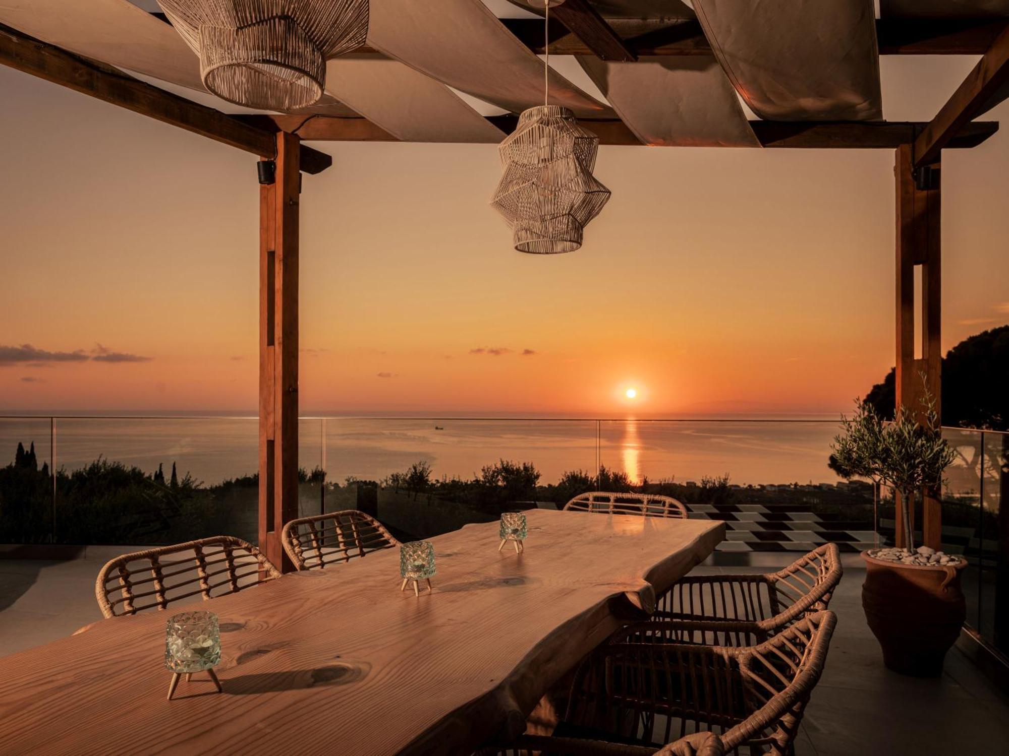 Artemis Villas - Spectacular Views & Ideal For Large Groups, By Zantewize Khartata Ruang foto